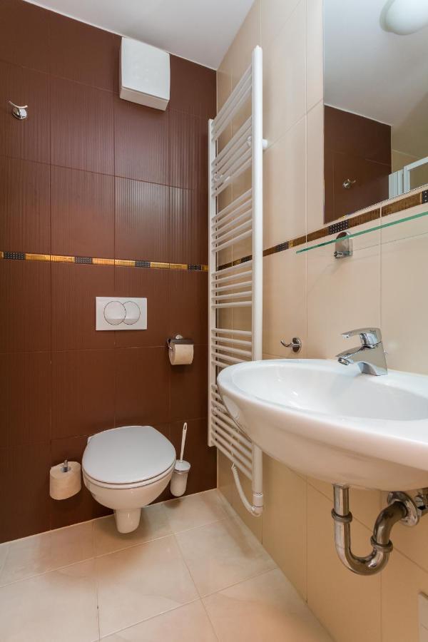 Premium Marina Apartments With Sea View By Locap Group 포르토로즈 외부 사진