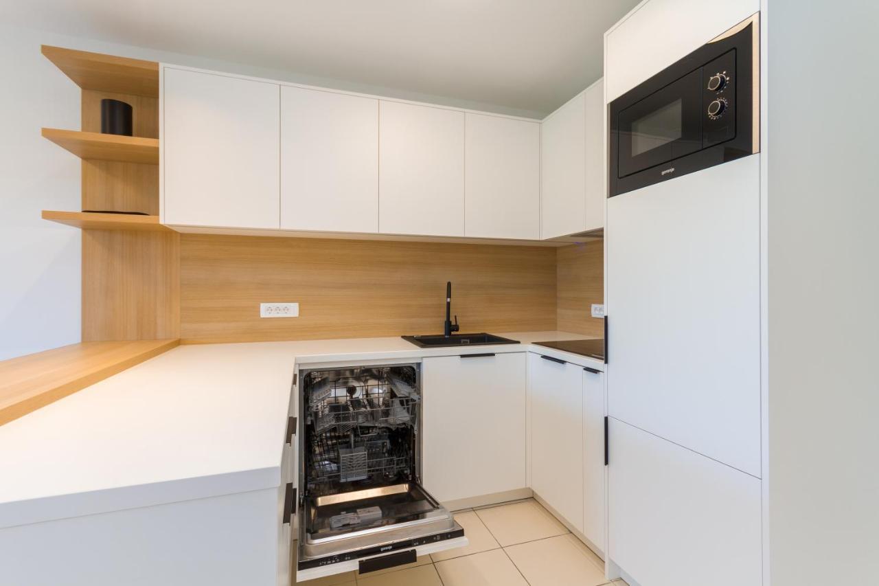 Premium Marina Apartments With Sea View By Locap Group 포르토로즈 외부 사진